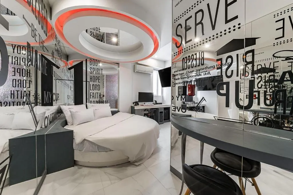 Plein Hotel Seul Güney Kore
