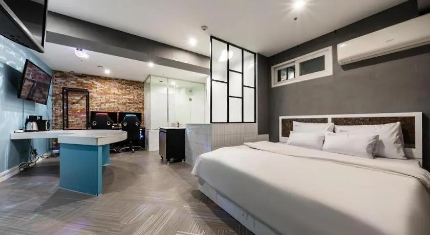 Plein Hotel Seul Motel